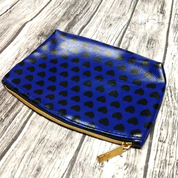 Ipsy purple with black hearts makeup cosmetics Like New - Picture 1 of 6